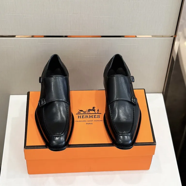 Hermes Shoe 